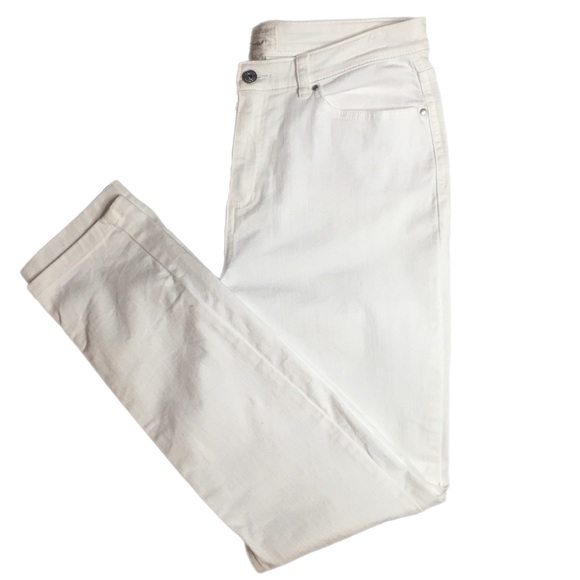 Trenery Denim - Trenery white high rise jeans. Slim fit. Size 12